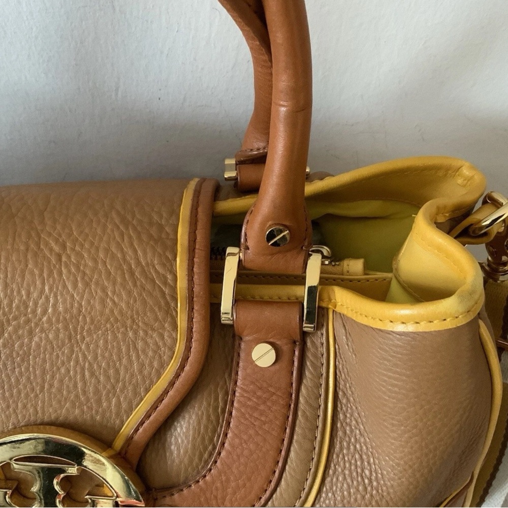 TORY BURCH LRG AMANDA TRI-COLOR TOTE SHOULDER BAG - Picture 13 of 16